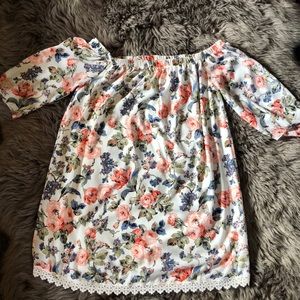 Off shoulder floral shift dress.